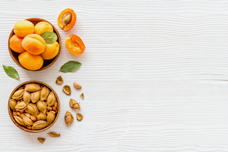 Almonds & Dried Apricots